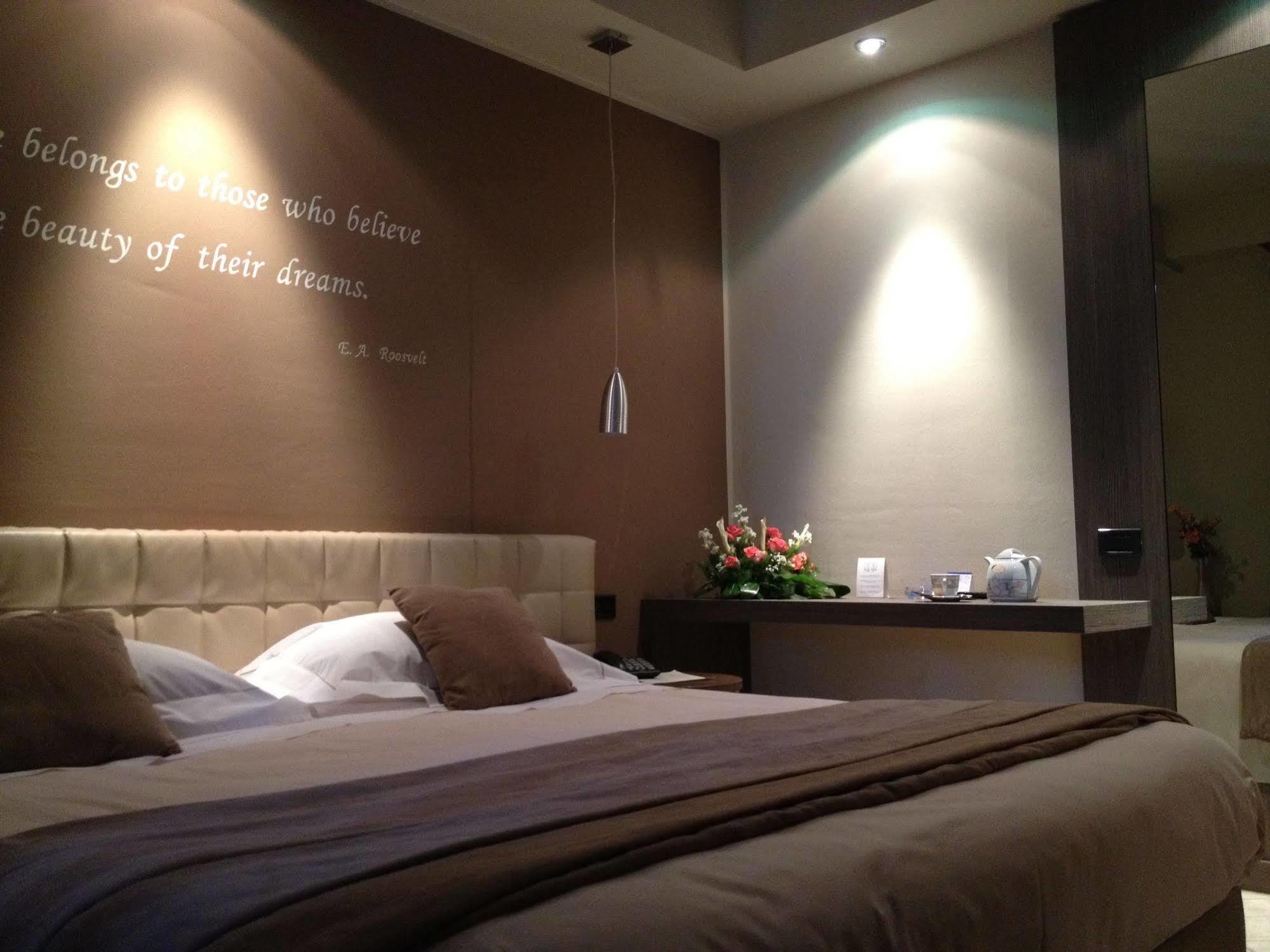Hotel Due Pini Formigine Εξωτερικό φωτογραφία